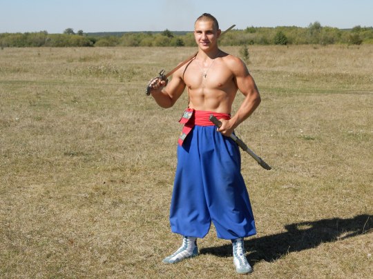 Le hopak de combat, un art martial ukrainien Hopak-champ